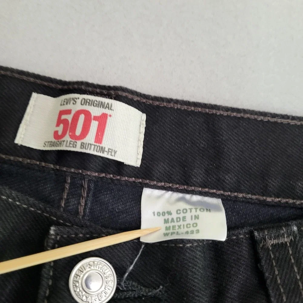 Levi's 501 Men's Original Straight Leg Button Fly Denim Blue Jeans Black 36x30